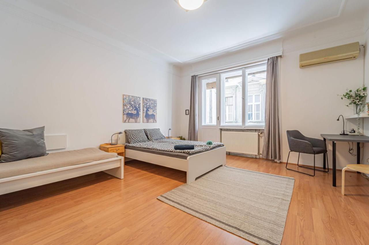 Central&Cozy Balcony!3Bdr 2Bth Budapeste Exterior foto