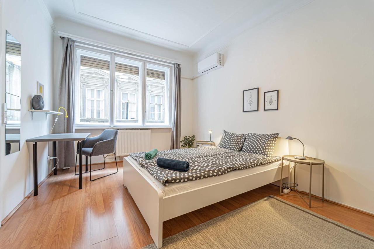 Central&Cozy Balcony!3Bdr 2Bth Budapeste Exterior foto
